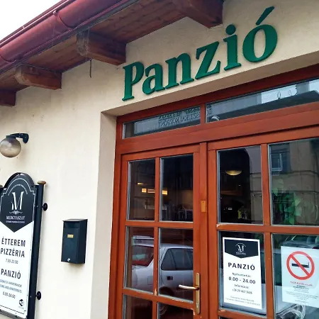 Bed & Breakfast Medgyaszay Panzio