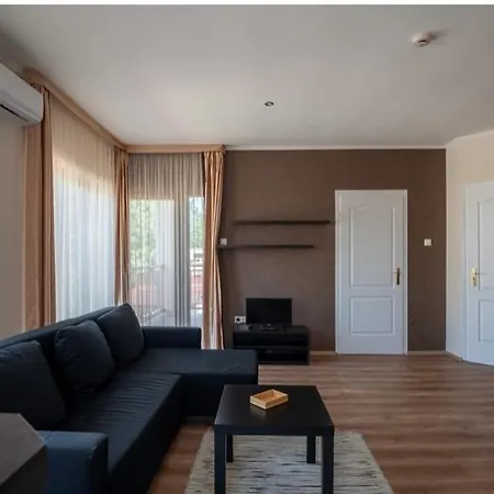 Medgyaszay Panzio Frühstückspension 3*